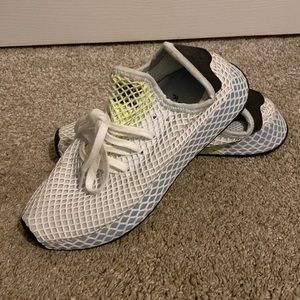 Adidas Women’s Deerupt Runner